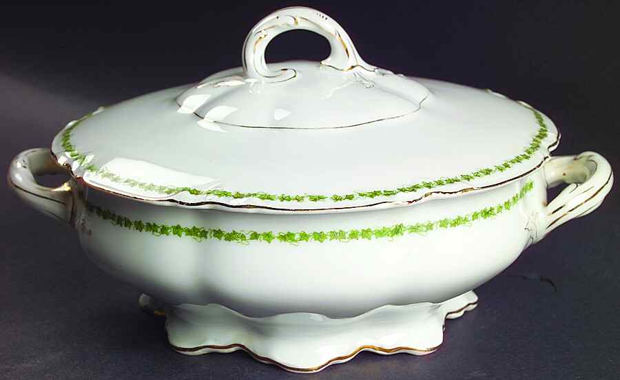 10789 Round Covered Vegetable by Royal Saxony-1