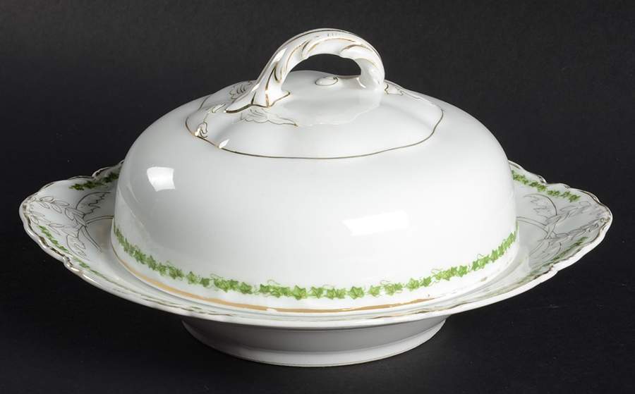 10789 Round Covered Butter by Royal Saxony-1