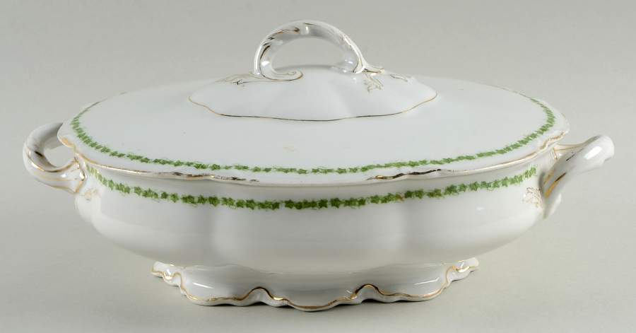 10789 Oval Covered Vegetable by Royal Saxony-1