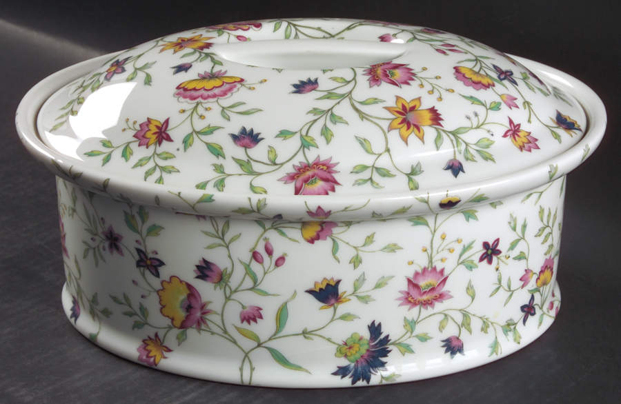 Adriana 2.5 Quart Oval Covered Casserole by Royal Limoges-1