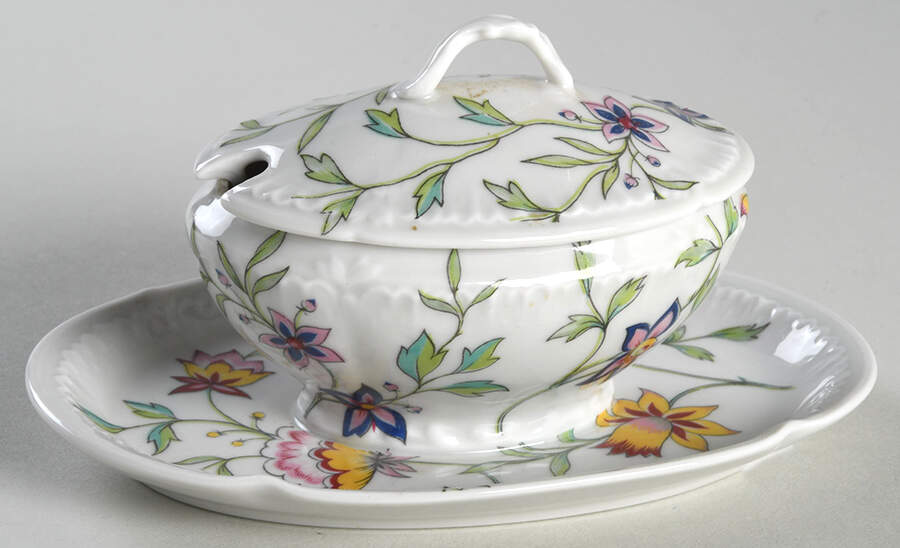 Adriana Individual Gravy Boat & Lid W/Attached Underplate by Royal Limoges-1