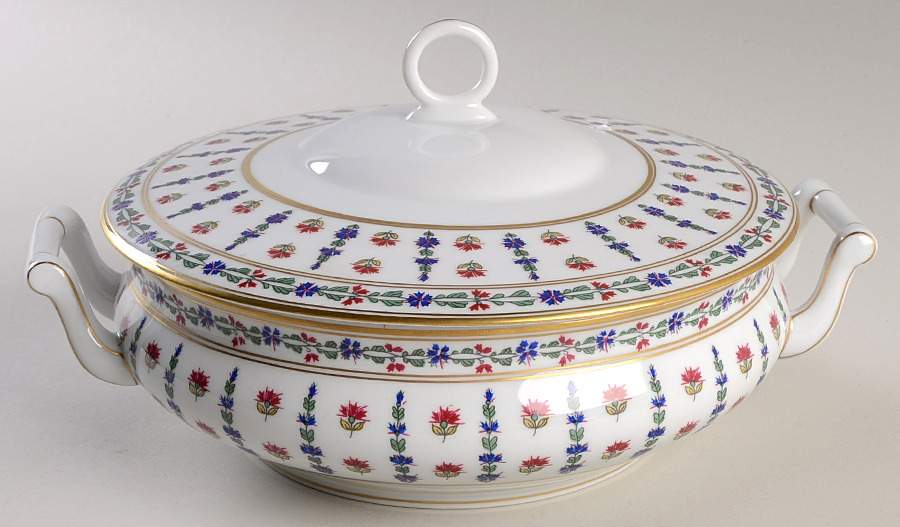 Langeais Round Covered Vegetable by Royal Limoges-1