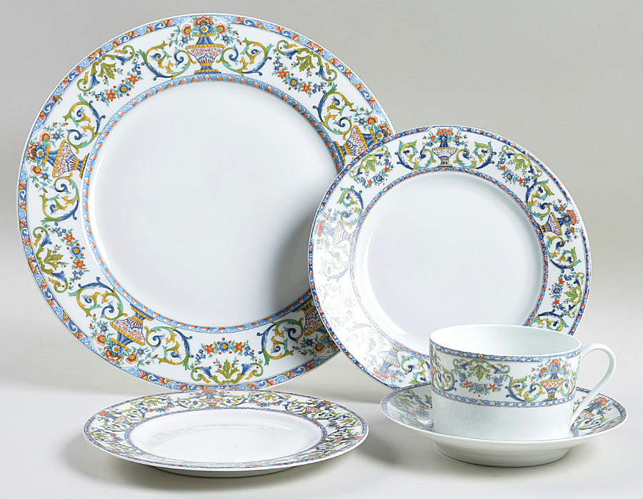 Medicis 5 Piece Place Setting by Royal Limoges-1