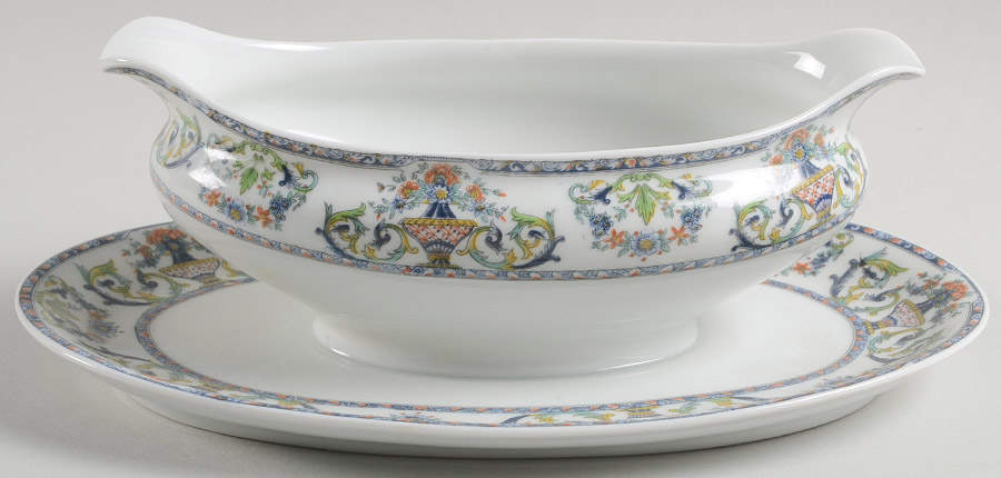 Medicis Gravy Boat with Attached Underplate by Royal Limoges-1