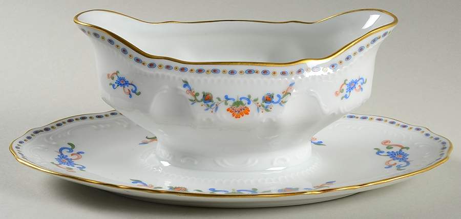Persan Rouge Gravy Boat with Attached Underplate by Royal Limoges-1