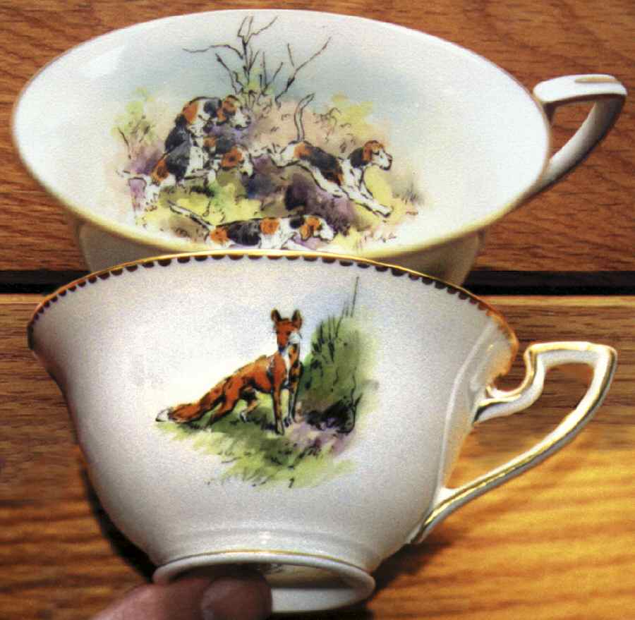 Z-1837 Footed Cup by Royal Worcester-1
