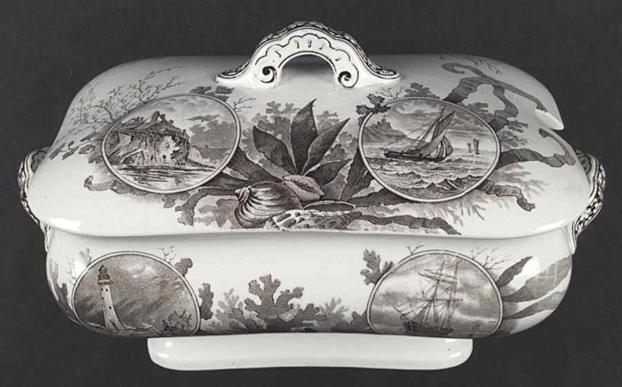 Oceana Oval Covered Vegetable by Royal Doulton-1