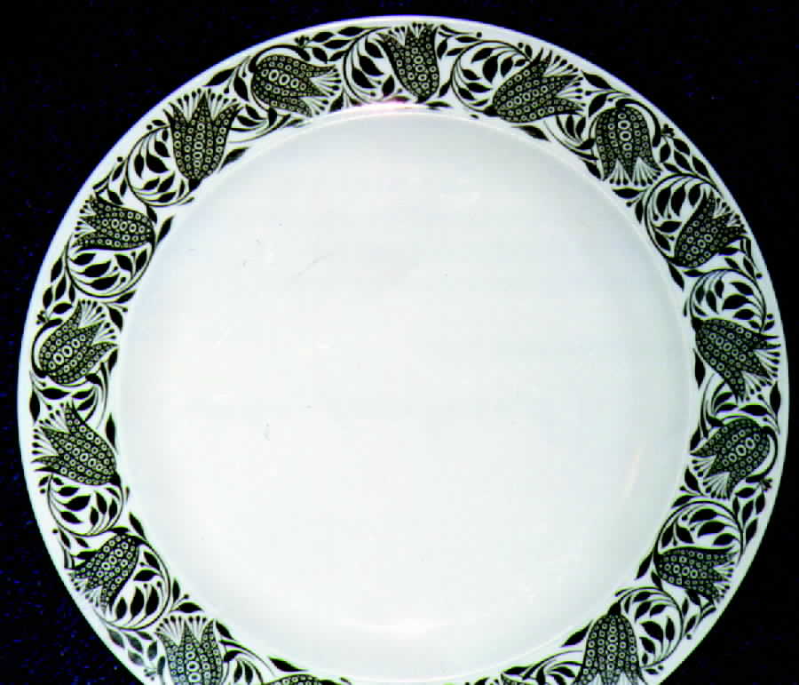 R571 Dinner Plate by Rosenthal - Continental-1