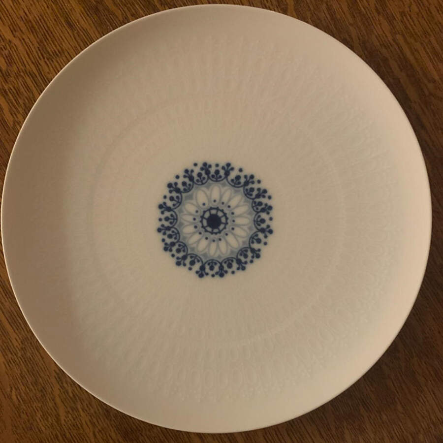 R573 Dinner Plate by Rosenthal - Continental-1