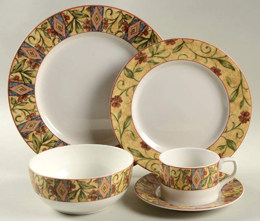 Cinnabar 40 Piece Estate Set by Royal Doulton-1