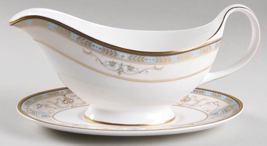 Fontenay Gravy Boat & Underplate by Royal Doulton-1