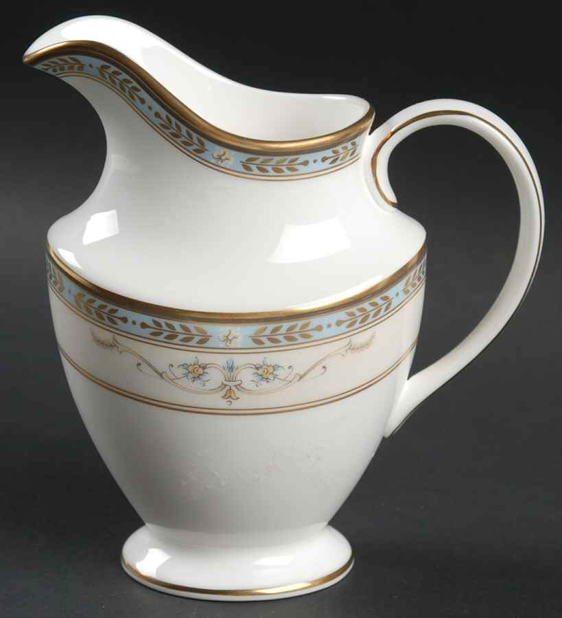 Fontenay Creamer by Royal Doulton-1