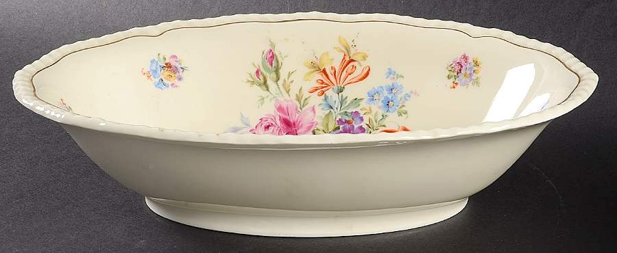 V2136 10" Oval Vegetable Bowl by Royal Doulton-1