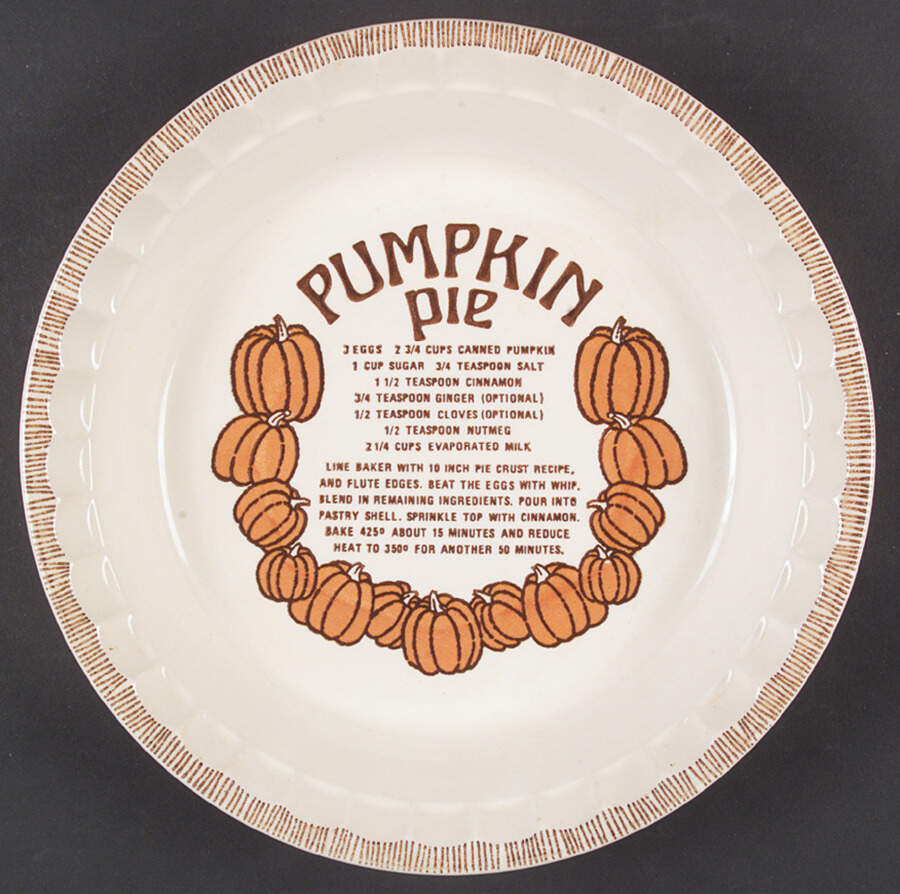 Country Harvest Series 11" Pie Baking Plate by Royal (USA)-1