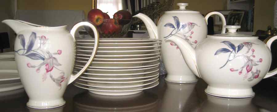 R584 Creamer by Rosenthal - Continental-1