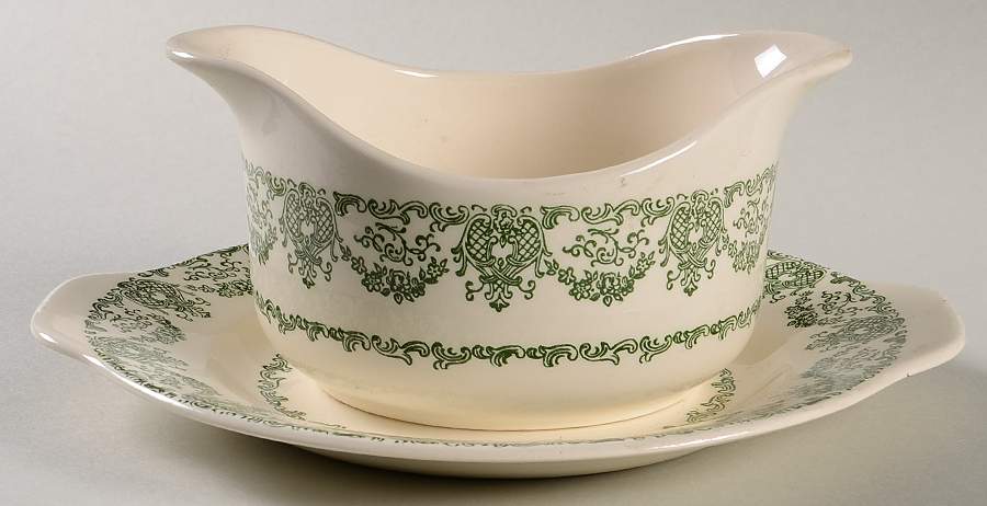 RYL75 Gravy Boat & Underplate by Royal (USA)-1