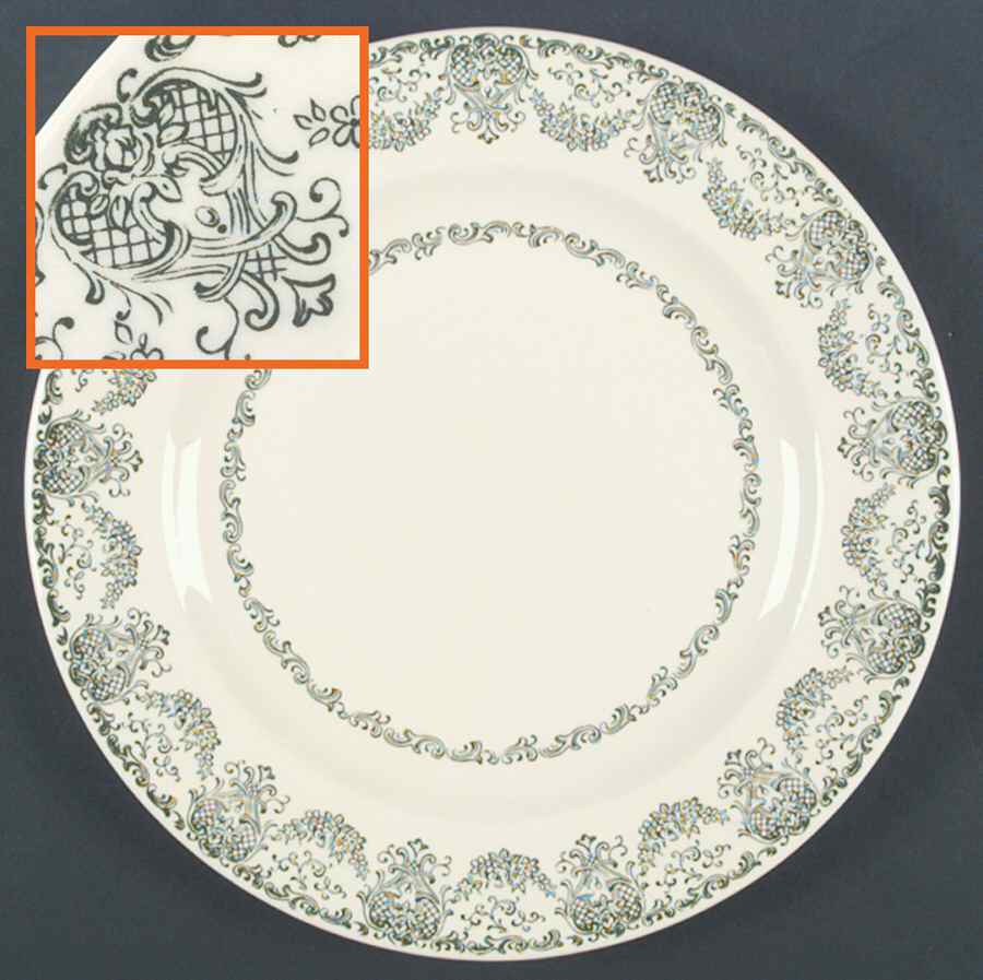 RYL75 Dinner Plate by Royal (USA)-1