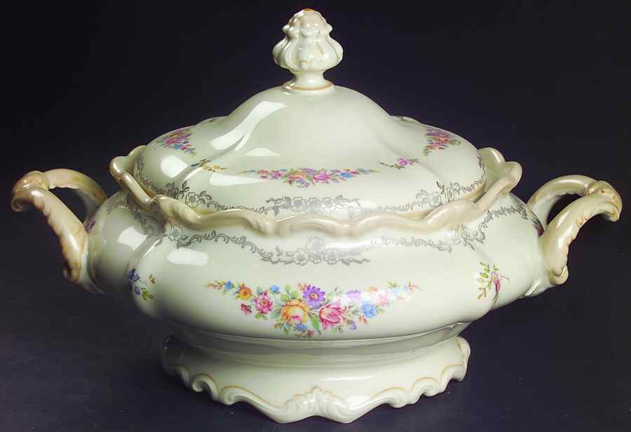 3418 Round Covered Vegetable by Rosenthal - Continental-1