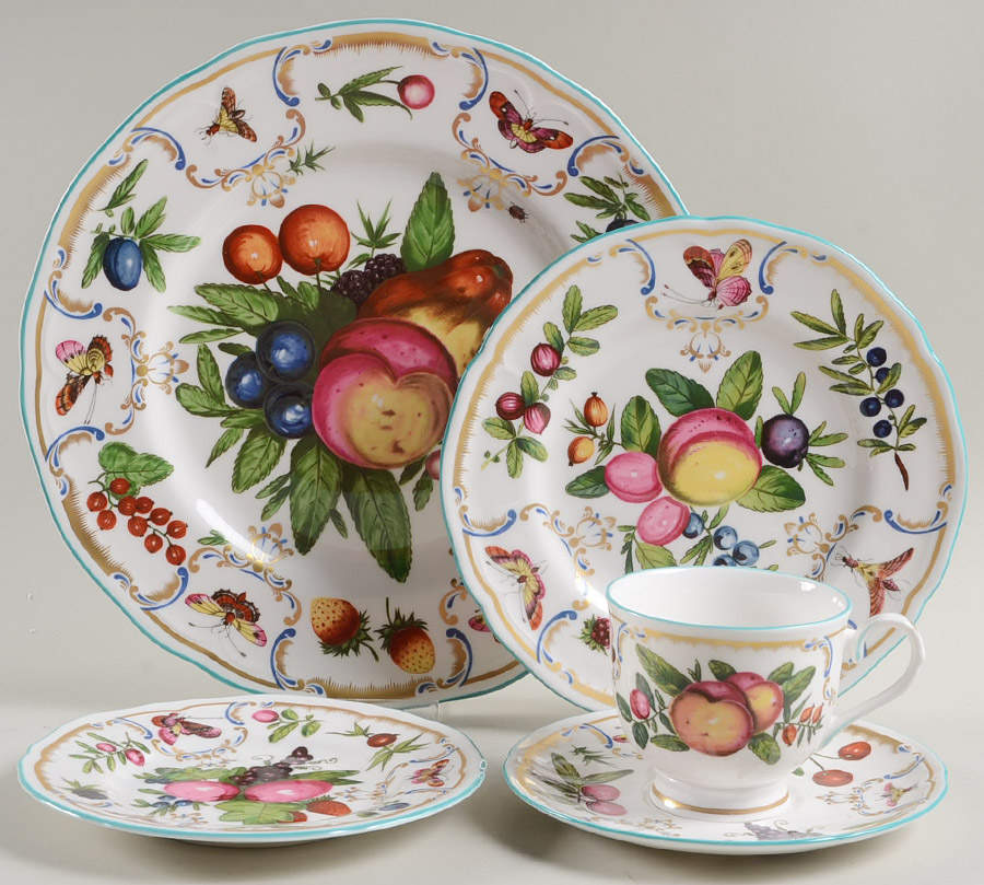 Duke of Gloucester 5 Piece Place Setting by Royal Worcester-1