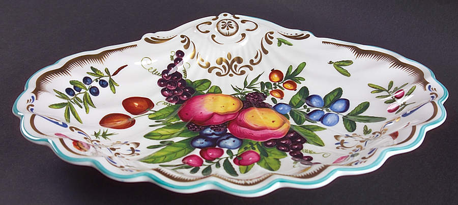 Duke of Gloucester Shell Shaped Dish by Royal Worcester-1