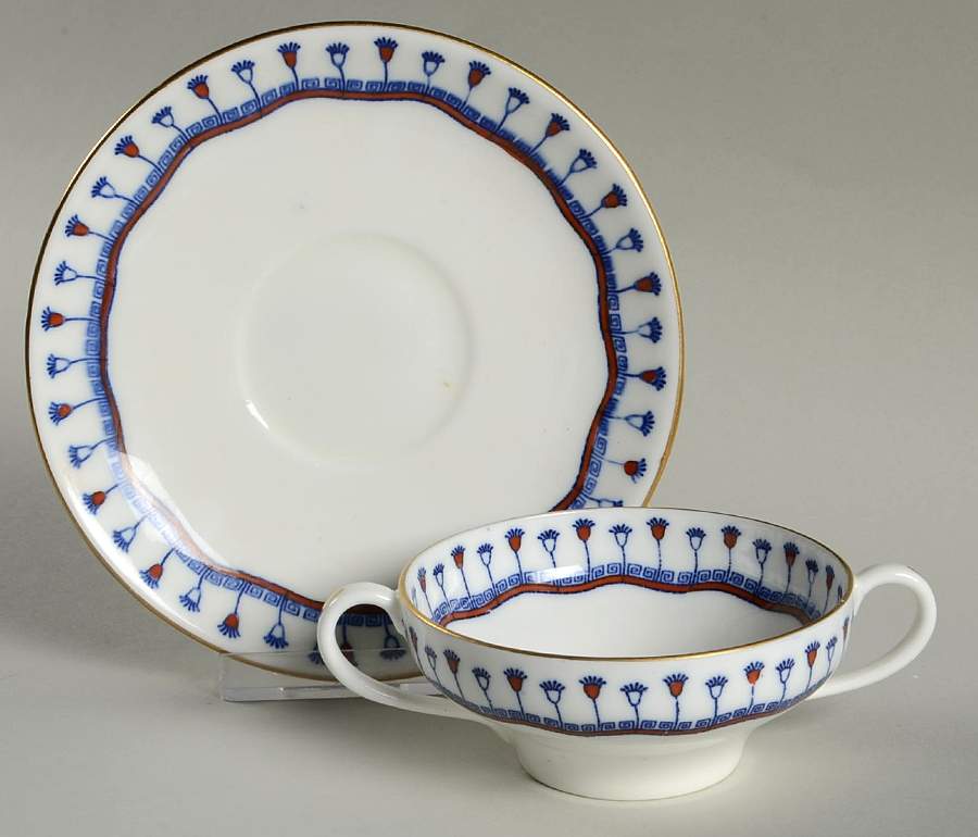 E298 Flat Bouillon Cup & Saucer by Royal Doulton-1