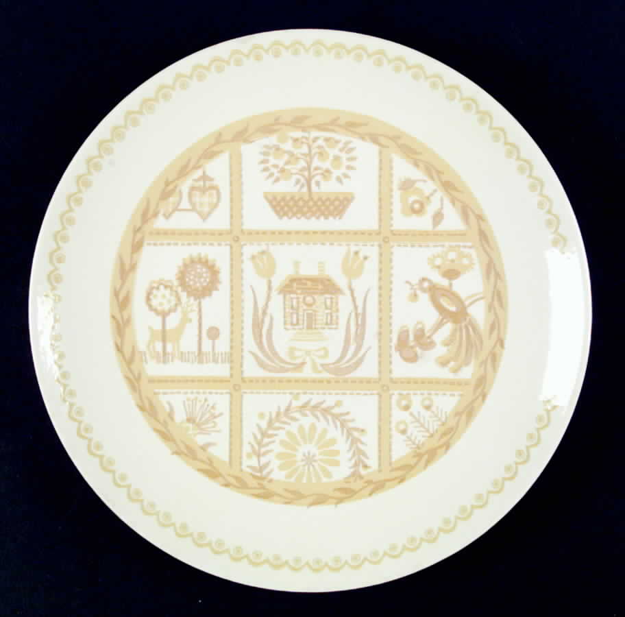 RYL77 Dinner Plate by Royal (USA)-1