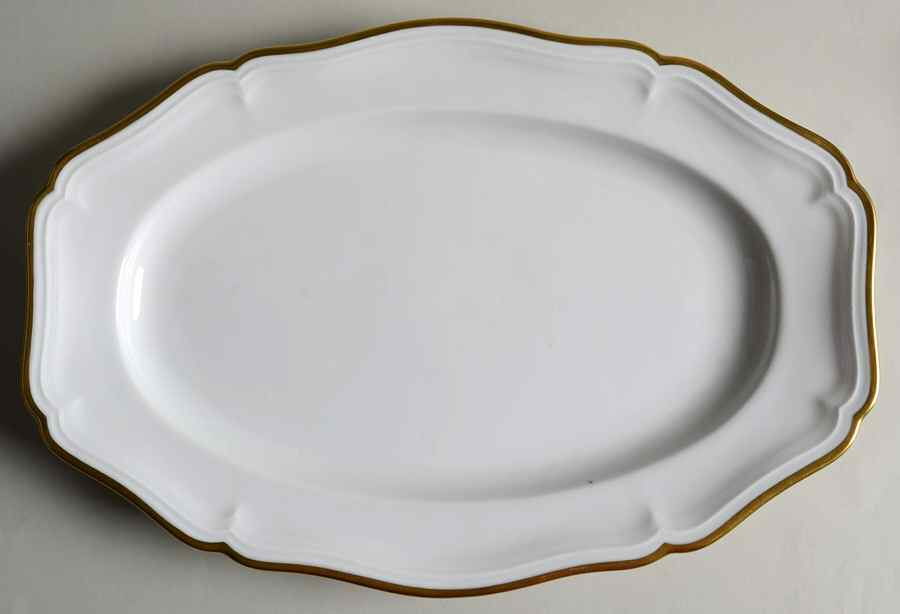 1129 (Chippendale, White) 13" Oval Serving Platter by Rosenthal - Continental-1
