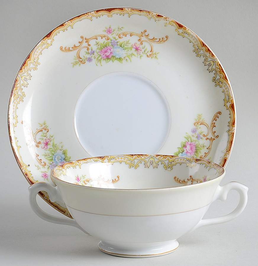RNW4 Footed Cream Soup Bowl & Saucer Set by Renwick (Japan)-1