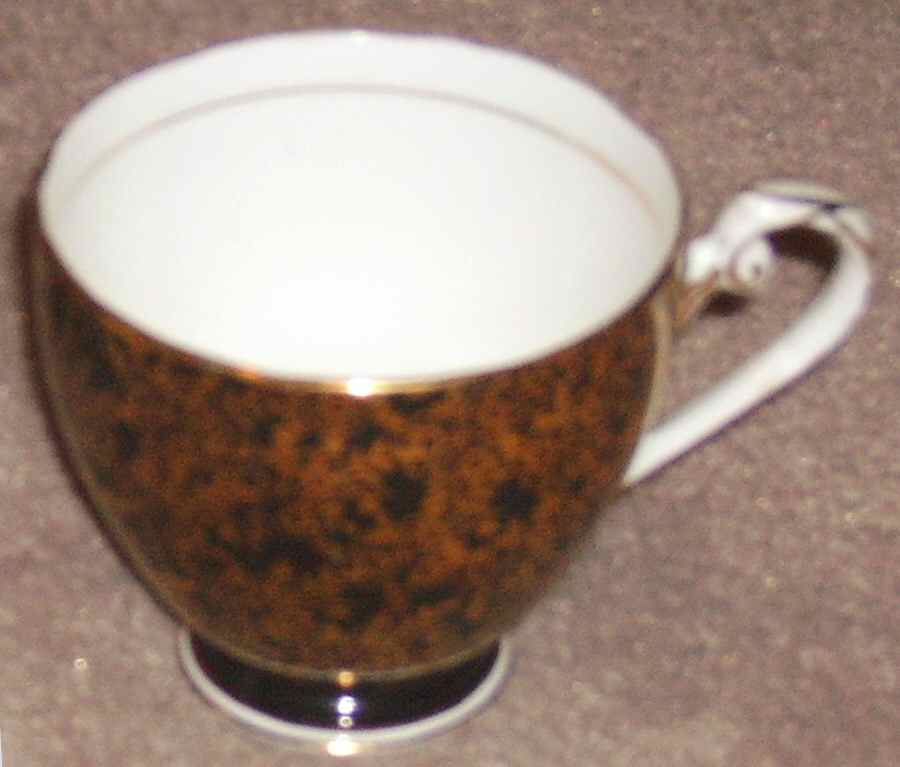 RGR24 Footed Cup by Royal Grafton-1