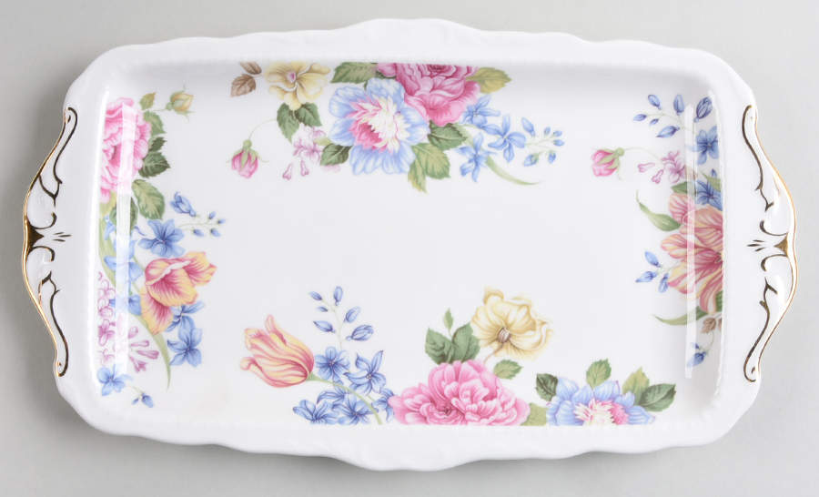 Beatrice Large Sandwich Tray by Royal Albert-1
