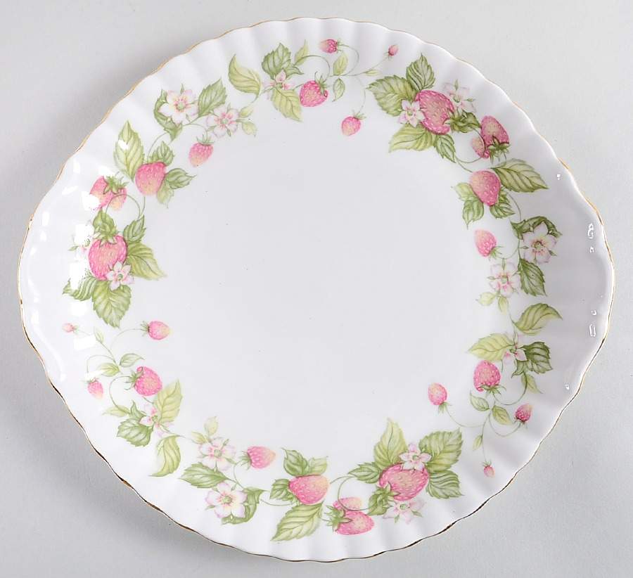Lyndale Handled Cake Plate by Royal Albert-1