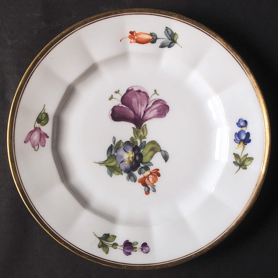 627 Luncheon Plate by Royal Copenhagen-1