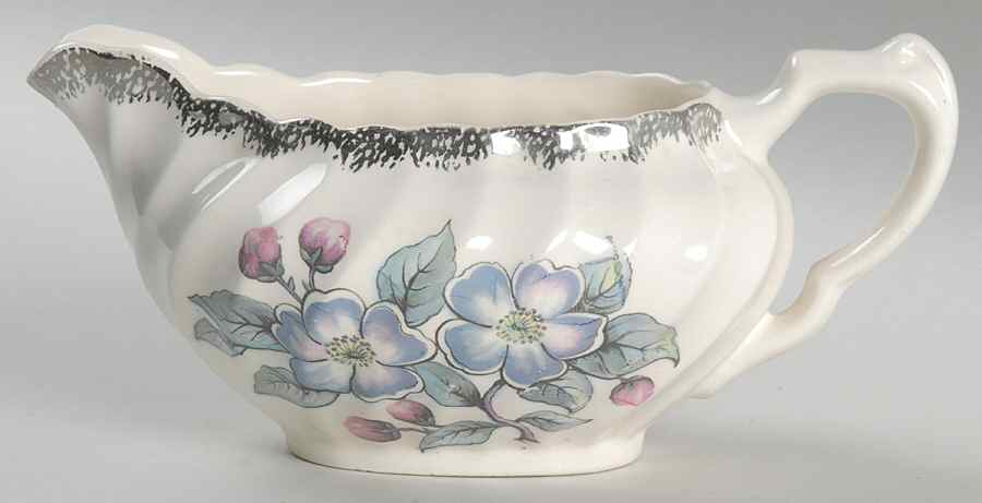 Belvidere Platinum Creamer by Royal (USA)-1