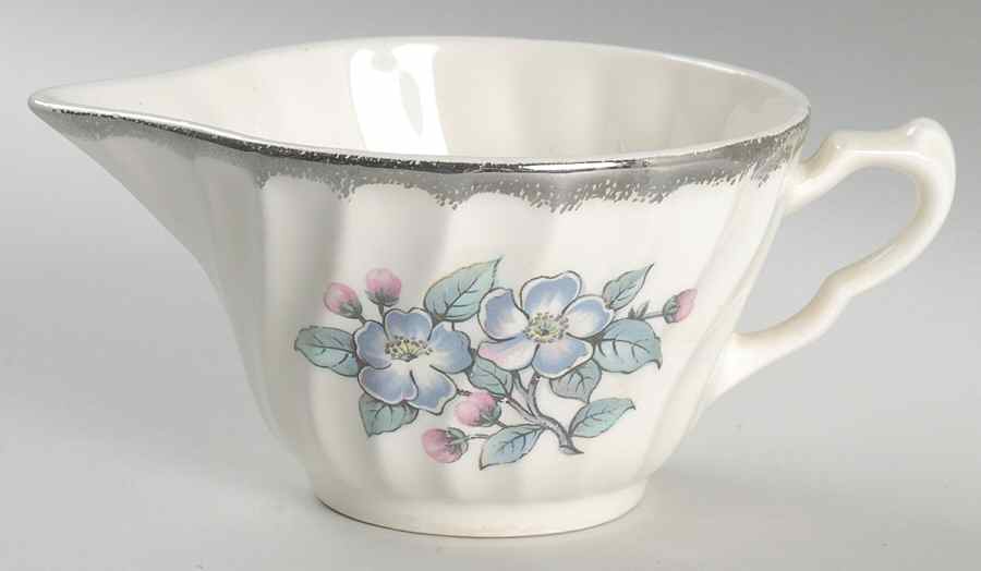 Belvidere Platinum Creamer by Royal (USA)-1