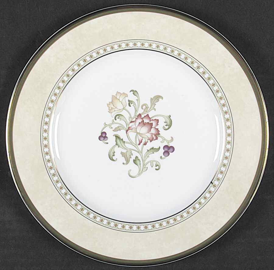 Lichfield Accent Luncheon Plate by Royal Doulton-1