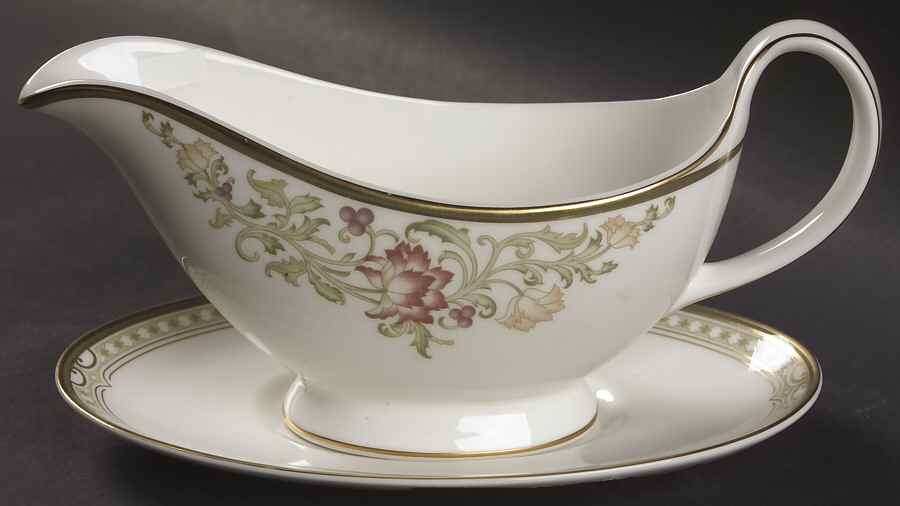 Lichfield Gravy Boat & Underplate by Royal Doulton-1