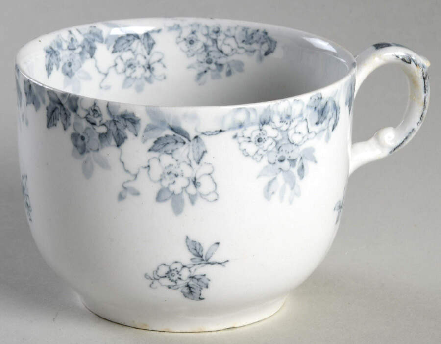 Nestor Oversized Cup by Ridgway (Ridgways)-1