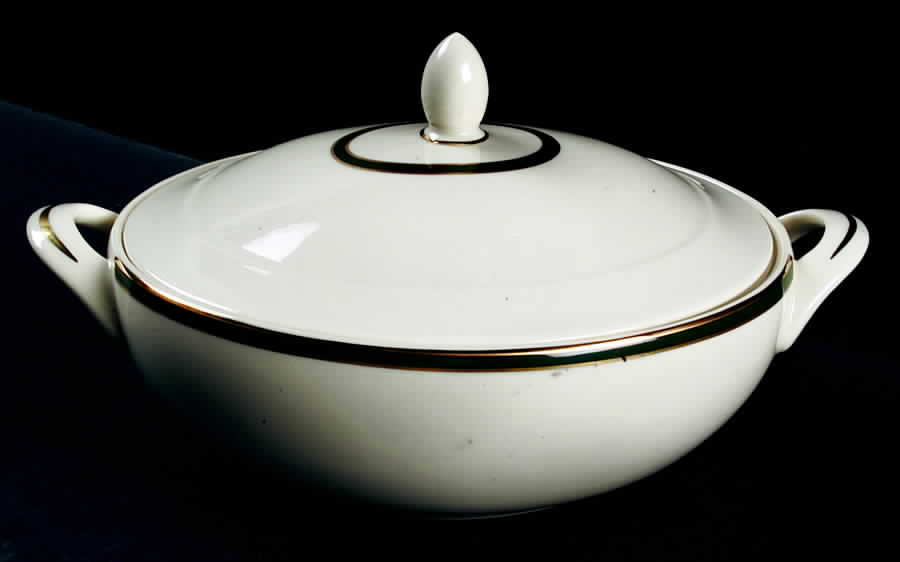 Cambridge Green Oval Covered Vegetable by Royal Doulton-1
