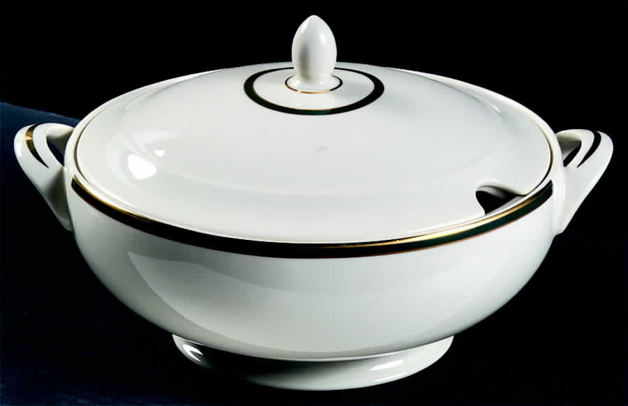 Cambridge Green Tureen &  Lid by Royal Doulton-1