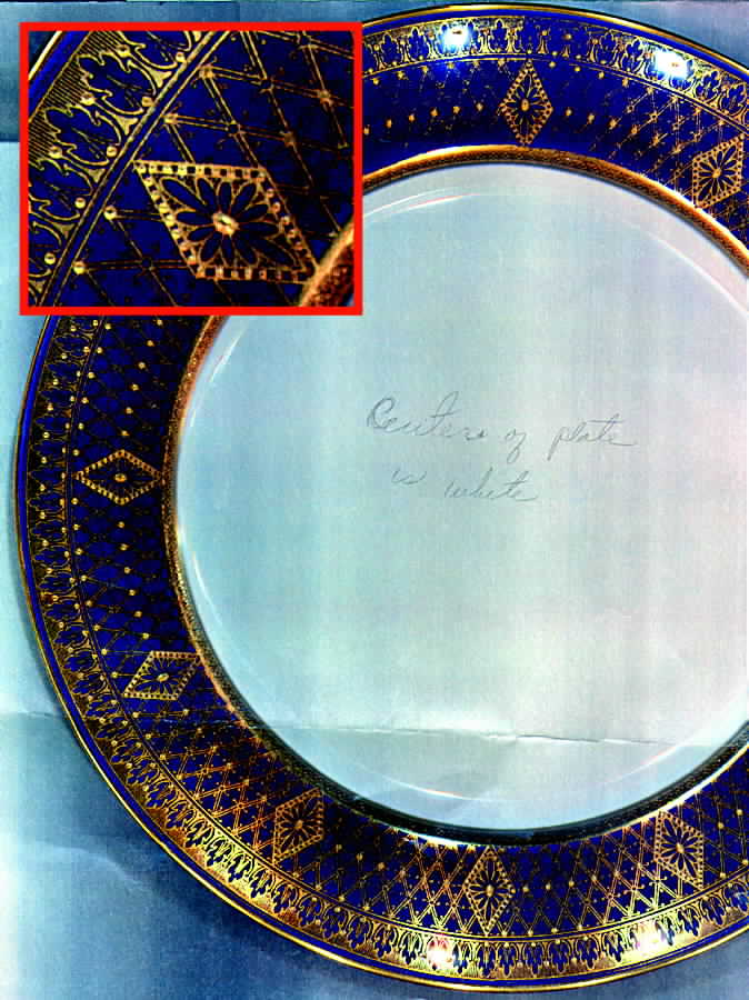 B9938 Dinner Plate by Royal Doulton-1