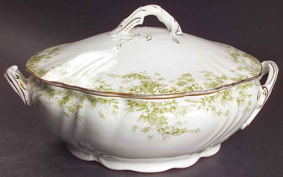 Kathryn Round Covered Vegetable by Royal Doulton-1