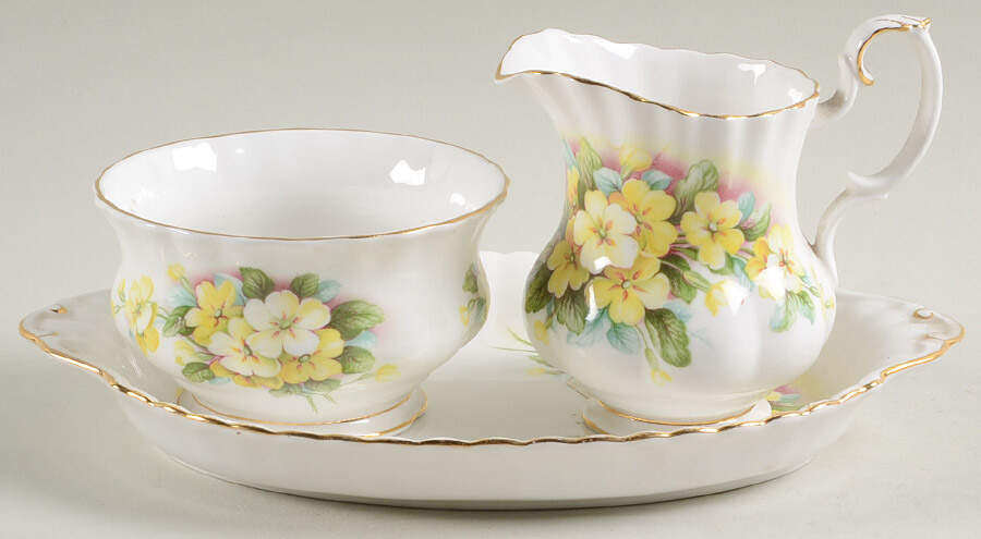 ROA39 Mini Creamer & Open Sugar with Tray by Royal Albert-1