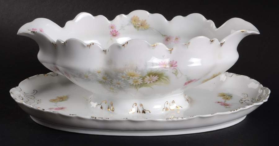 R611 Gravy Boat with Attached Underplate by Rosenthal - Continental-1