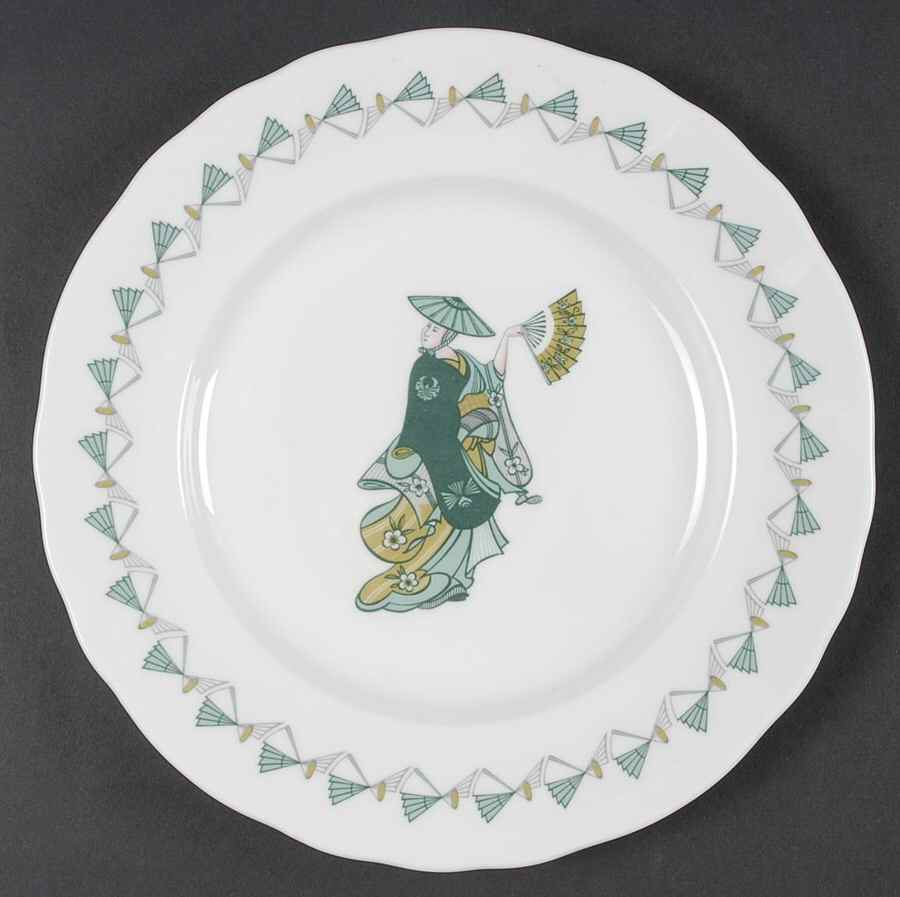 The Gilbert & Sullivan Service Luncheon Plate by Royal Worcester-1