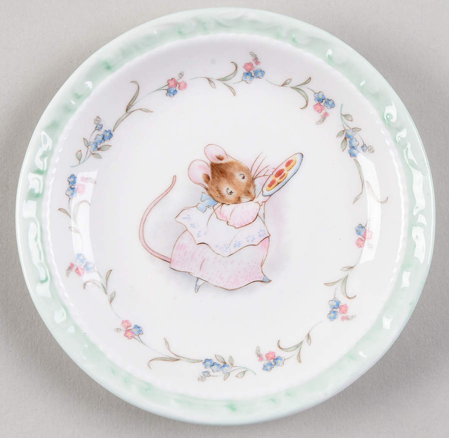 World of Beatrix Potter 4" Toy Plate by Royal Albert-1