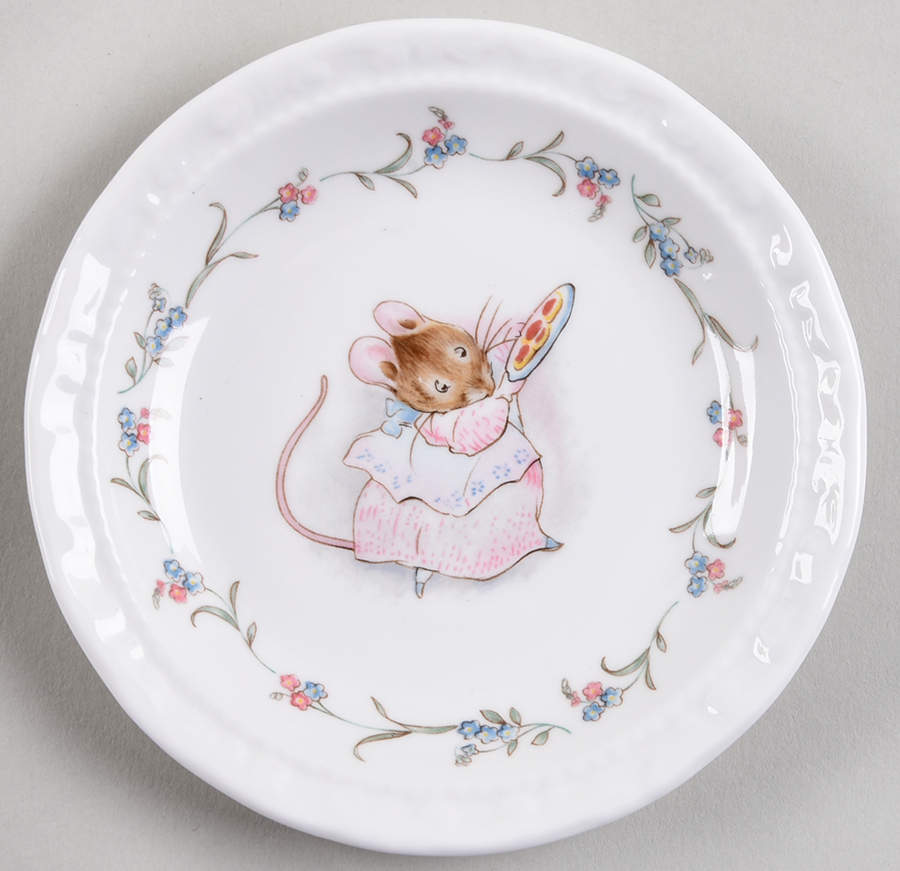 World of Beatrix Potter 4" Toy Plate by Royal Albert-1