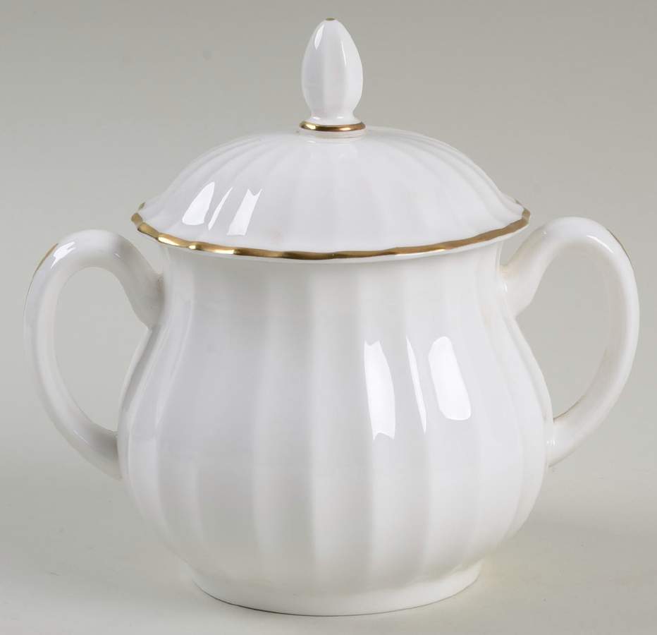 Warmstry Gold Edge Sugar Bowl & Lid by Royal Worcester-1