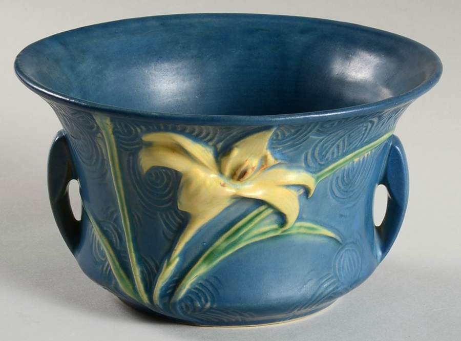 Zephyr Lily Bermuda Blue 5" Round Handled Bowl by Roseville-1