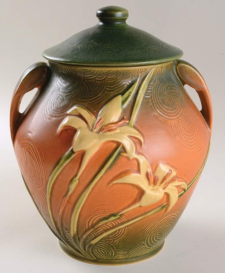 Zephyr Lily Siena Cookie Jar & Lid by Roseville-1