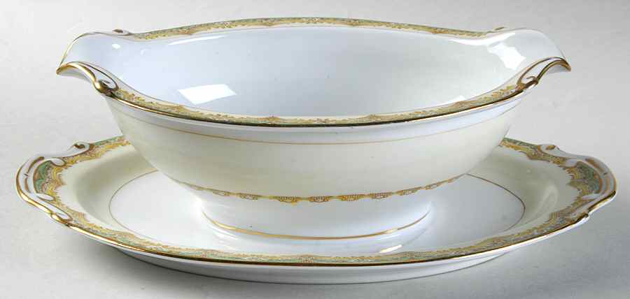 RNS11 Gravy Boat with Attached Underplate by Ransom (Japan)-1